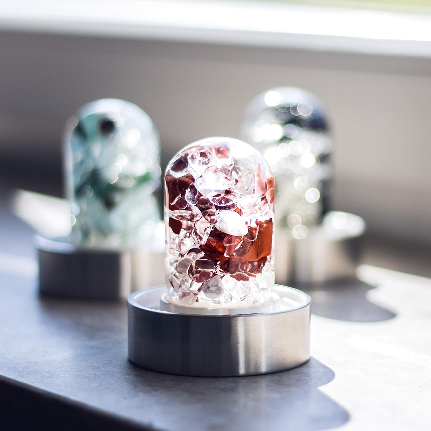 VitaJuwel ViA FITNESS | Crystal Water Bottle with Red Jasper, Magnesite & Clear Quartz -Willpower, Strength & Momentum