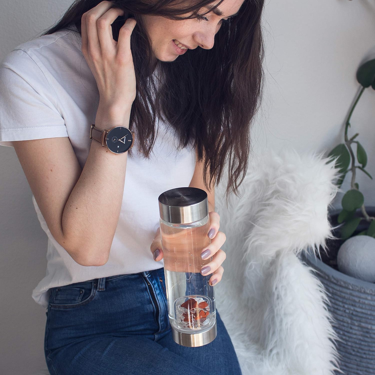 VitaJuwel ViA FITNESS | Crystal Water Bottle with Red Jasper, Magnesite & Clear Quartz -Willpower, Strength & Momentum
